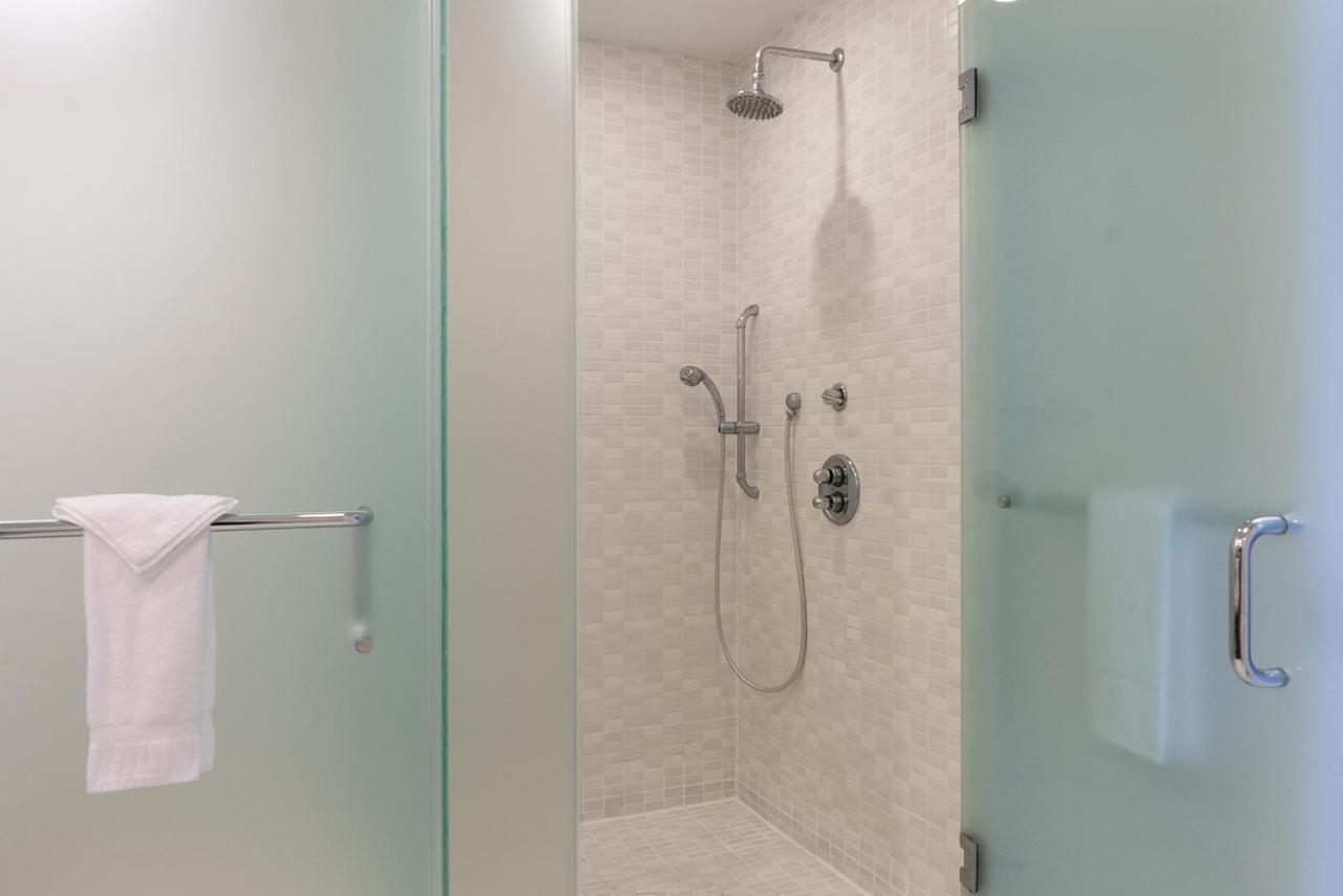 Modern Private Studio - King Bed, Jacuzzi, Balcony And Pool Aparthotel Miami Ngoại thất bức ảnh